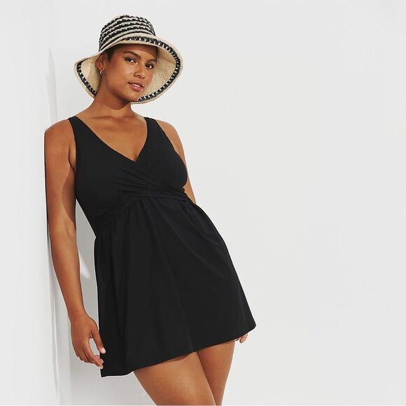 Land's End Plus Standard Slendersuit Wrap MiniDress One piece swimsuit Black Var - Picture 4 of 15